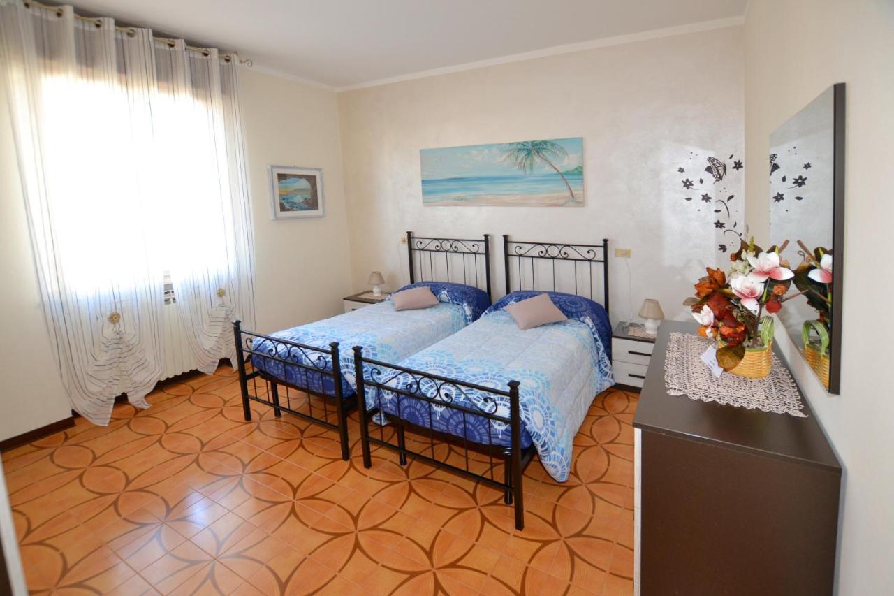 Casa Patty Sirmione Exterior foto