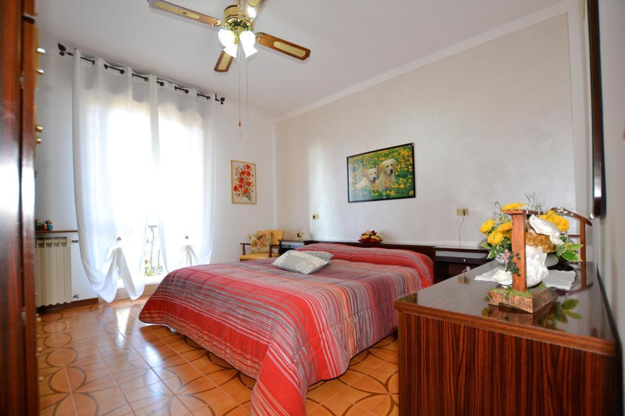 Casa Patty Sirmione Exterior foto